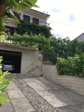 Отель Apartments with a parking space Crikvenica - 5493  Цриквеница
